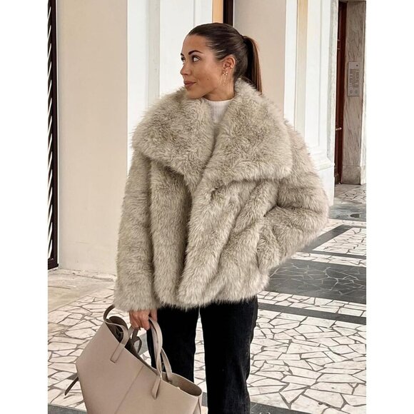 Womens Apricot Faux Fur Coat Fluffy Shaggy Long Sleeve Winter Warm Jacket - Picture 6 of 7